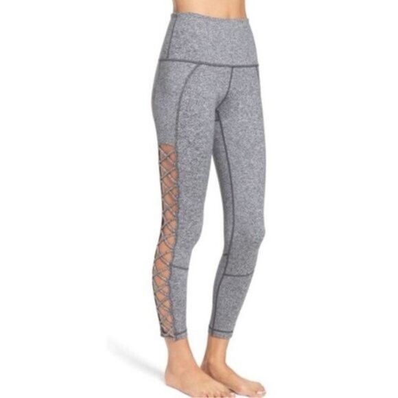 Zella Pants - Zella Cutout Criss Cross Lattice High Rise Crop Leggings In Heather Gray 🩶